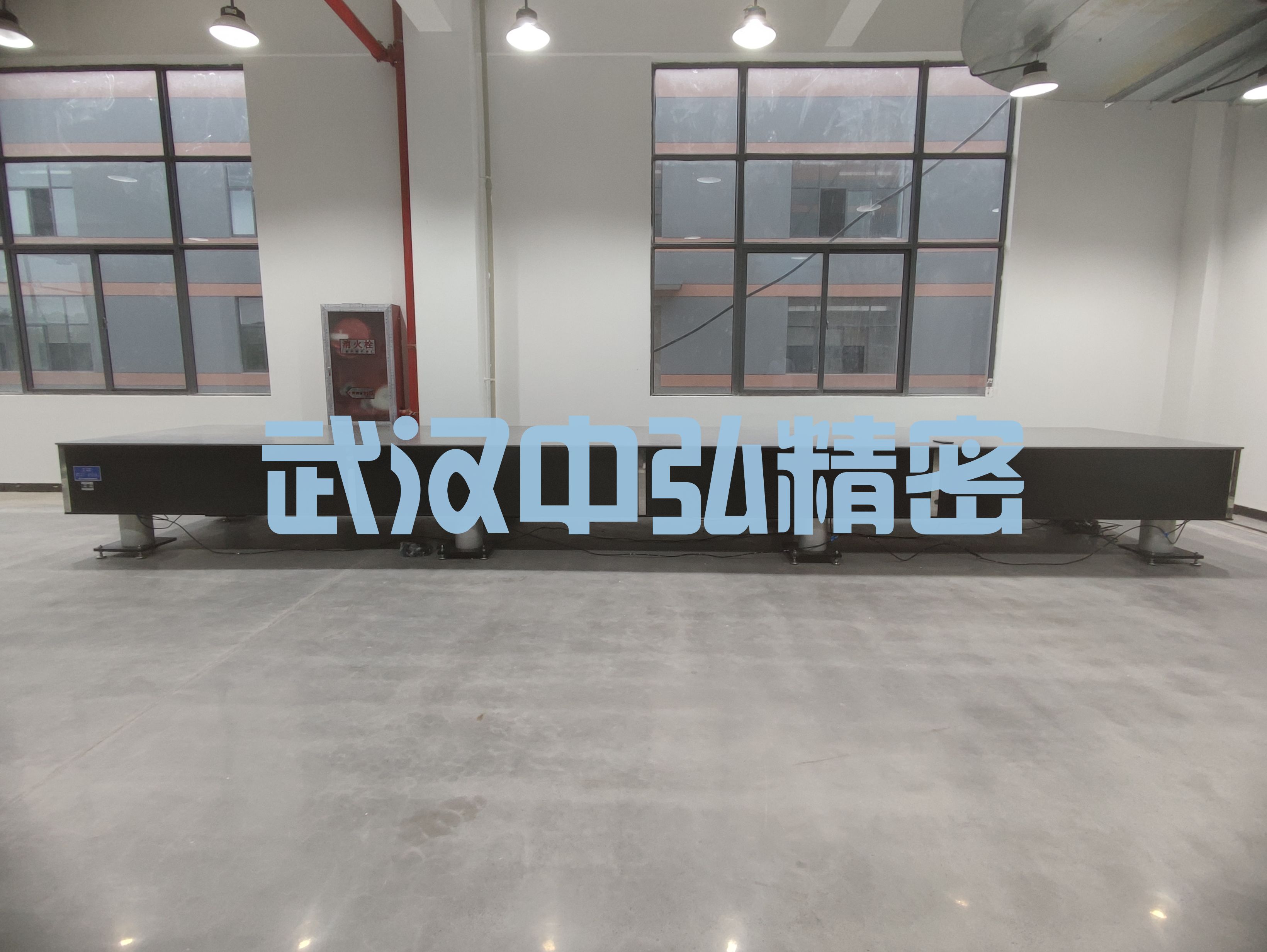 长光小卫星-大承重独立支撑气浮平台(图2) 长光小卫星-大承重独立支撑气浮平台(图2)