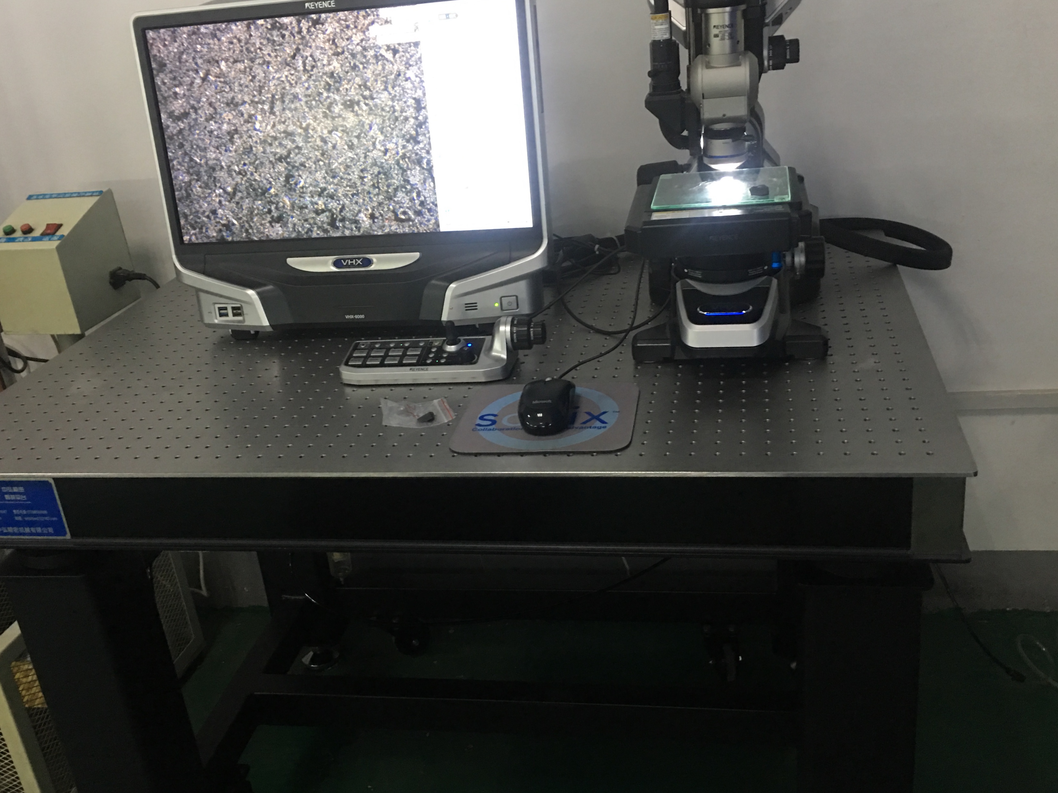 河南郑州超硬材料基地气浮光学平台安装(图3) 河南郑州超硬材料基地气浮光学平台安装(图3)