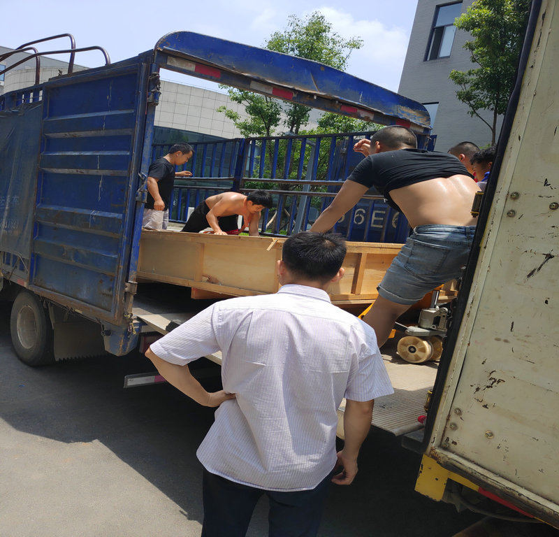 中南智能制造机器人研究所3000*1500气浮光学平台安装(图5)